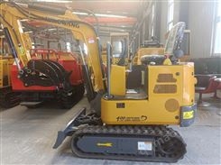 养殖场用小型挖掘机 农用 果园 大棚 工程挖管道沟 破碎多功能挖机