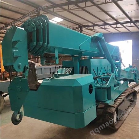 诚悦重工 履带式吊车 狭小空间履带吊 果园农用搬运车